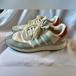 adidas Pride Pack Men’s 13 Pastel Cream and White Sneakers Rainbow